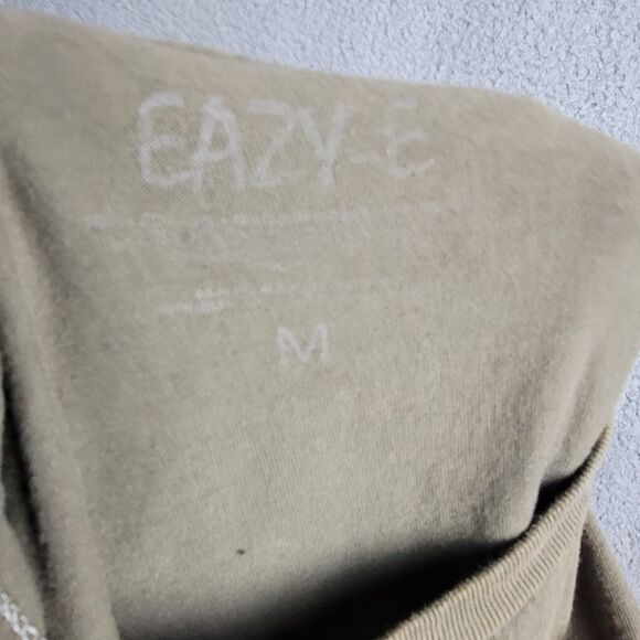 Easy E Tee Shirt Graphic Crew Neck Short Sleeve Express Yourself Brown Size M - Picture 7 of 7